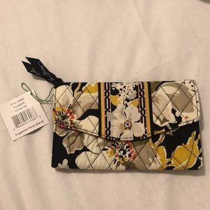 vera bradley wallet
